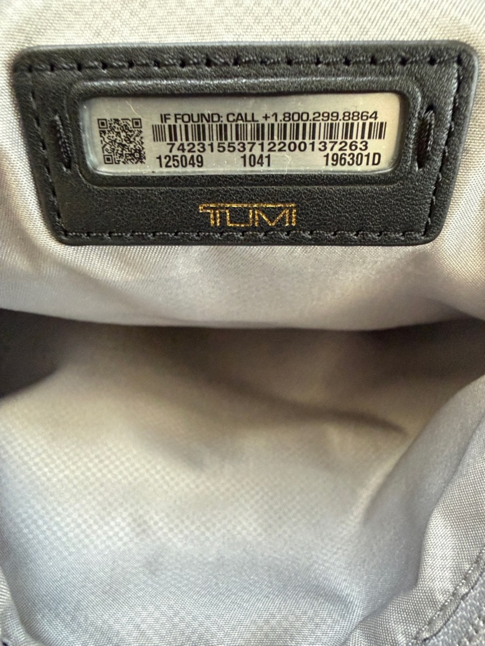 Tumi Black Nylon Backpack - Picture 8 of 12
